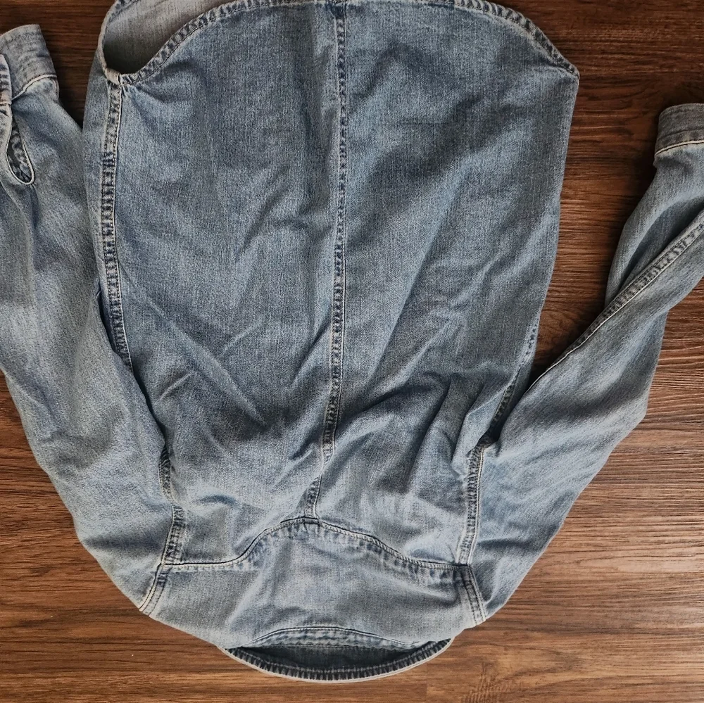 GAP Light Blue Denim Shirt